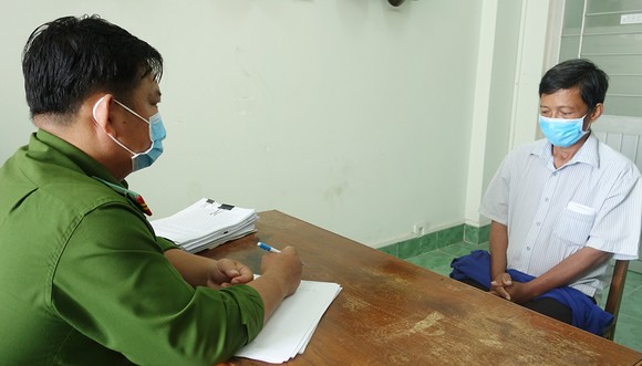 Bắt giam nguyên cán bộ địa chính xã chiếm đoạt hơn 3,1 tỷ đồng ảnh 1