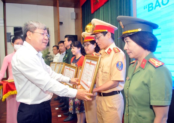 Đã uống rượu, bia - không lái xe ảnh 3