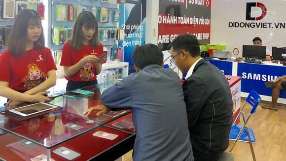 Mua iPhone trúng iPhone X, hoàn tiền lên đến 10 triệu đồng ảnh 2