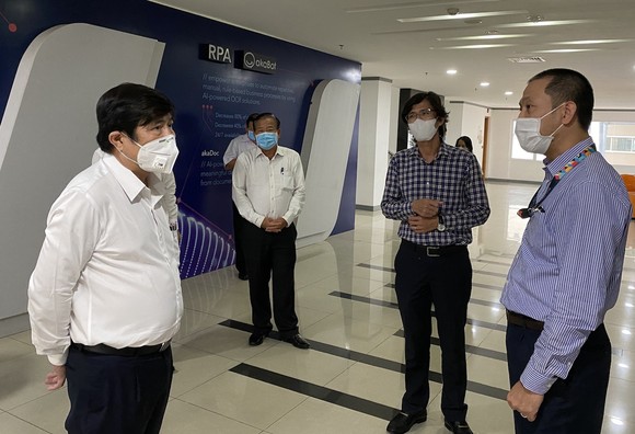 Các doanh nghiệp được phép hoạt động nhưng phải có kế hoạch phòng chống dịch Covid-19 hiệu quả nhất ảnh 1