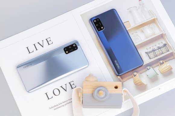Realme 7 Pro: Thiết kế đẹp, giá hợp lý ở phân khúc tầm trung ảnh 1