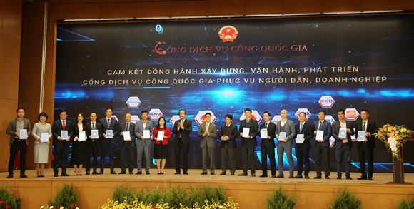 Ví MoMo nhận bằng khen từ Chính Phủ vì những đóng góp tích cực cho sự phát triển của Cổng Dịch Vụ Công Quốc gia ảnh 1