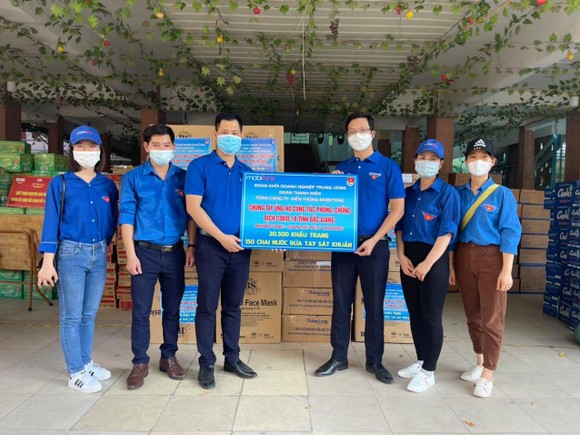 MobiFone đóng góp 200 tỷ đồng vào Quỹ vaccine phòng dịch Covid-19 ảnh 2