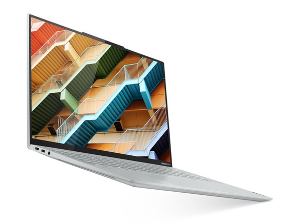 Yoga Slim 7 Carbon 14 inch laptop mỏng nhẹ với màn hình công nghệ OLED ảnh 2