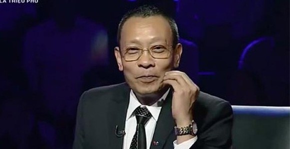 Nhà báo Lại Văn Sâm quay lại dẫn chương trình truyền hình ảnh 1