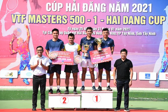 Lý Hoàng Nam tái đấu Trịnh Linh Giang ở trận chung kết giải quần vợt VTF Masters 500 – Hải Đăng Cúp ảnh 2