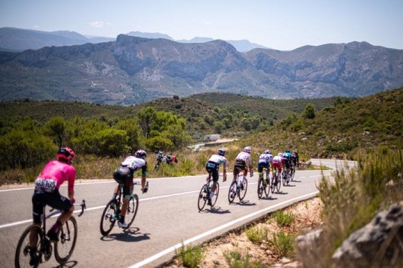 Michael Storer có màn solo ngoạn mục thắng chặng 7 Vuelta a Espana ảnh 1
