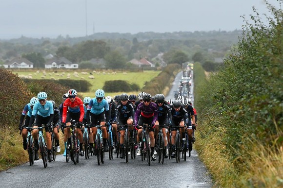 Tanja Erath chấn thương nặng phải phẫu thuật sau tai nạn tại Women’s Tour ảnh 2