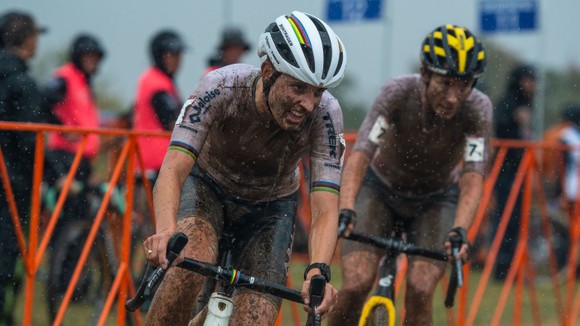 Lucinda Brand thắng kịch tính trong bùn lầy chặng UCI Cyclo-cross World Cup tại Mỹ ảnh 1