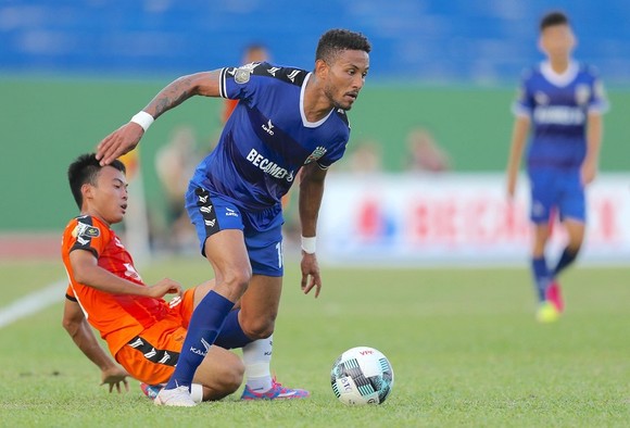 Becamex Bình Dương - Đà Nẵng 3-1: Sỹ Giáp lập cú đúp cho đội chủ nhà ảnh 4