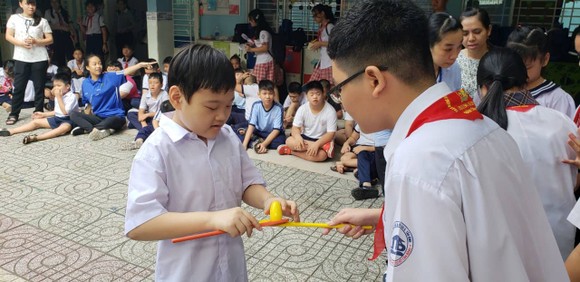 Nuôi dưỡng yêu thương thông qua đề Văn 'Văn hay chữ tốt' ảnh 4