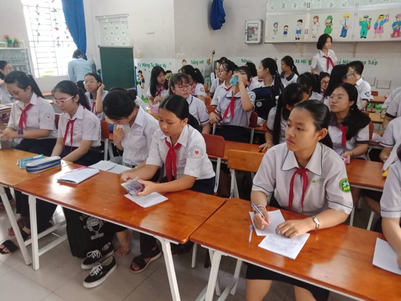 Nuôi dưỡng yêu thương thông qua đề Văn 'Văn hay chữ tốt' ảnh 6
