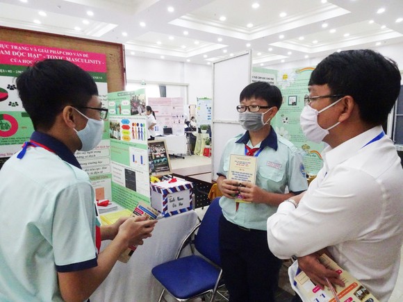 TPHCM: 50 đề tài nghiên cứu tham gia tranh tài tại cuộc thi Khoa học kỹ thuật cấp TP ảnh 2