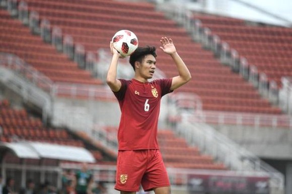 Tiền vệ 20 tuổi Rattanakorn Maikami sẽ được triệu tập vào đội tuyển Thái Lan lần đầu tiên.