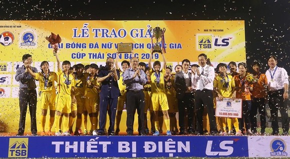 Kết thúc giải bóng đá nữ VĐQG - Cúp Thái Sơn Bắc 2019: Đội chủ nhà bị loại khỏi tốp 3 ảnh 1