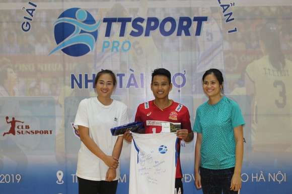 Giải bóng chuyền TT SPORT PRO 2019: D2VC trở thành nhà vô địch đầu tiên ảnh 1