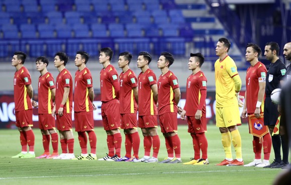 Những khoảnh khắc ấn tượng trong chiến thắng 4-0 của Việt Nam trước Indonesia ảnh 1