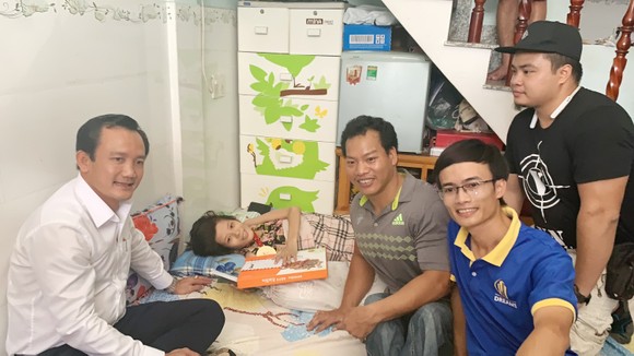 HCB Paralympic 2020 Lê Văn Công: Chàng lực sĩ giàu tình thương ảnh 1