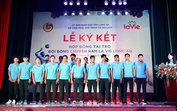 Bóng chuyền nam Long An bất ngờ gặp sự cố trước thềm vòng 2 giải VĐQG 2021.