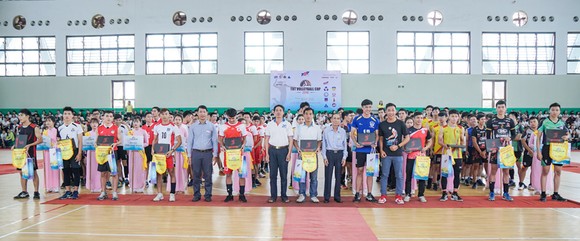 Giải bóng chuyền Đại học Tôn Đức Thắng mở rộng năm 2022: Sân chơi thú vị của giới sinh viên ảnh 1