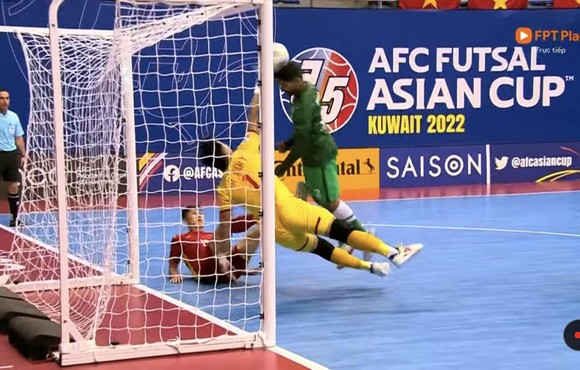 Đội tuyển futsal Việt Nam tiếp tục tạo dấu ấn ở VCK châu Á 2022 ảnh 1