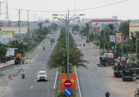 Cà Mau huy động mọi nguồn lực đầu tư xây dựng kết cấu hạ tầng giao thông ảnh 1