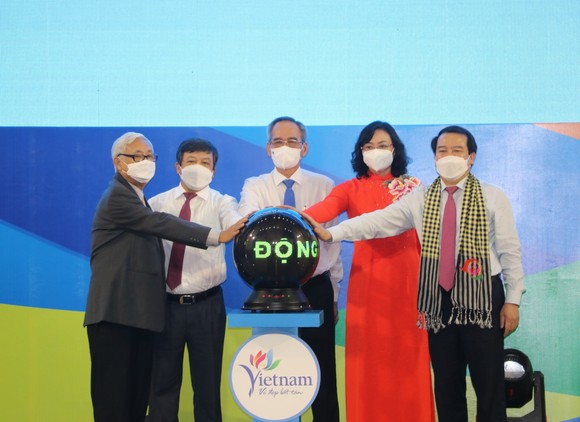'Thời cơ vàng' để du lịch vùng giữa TPHCM và ĐBSCL phát triển ảnh 1