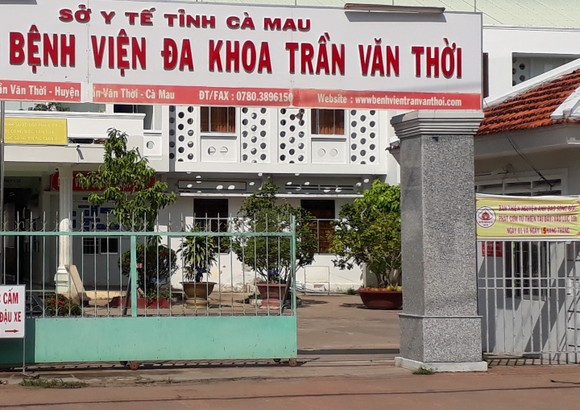 Bệnh viện Đa khoa Trần Văn Thời, nơi bác sĩ T.C.K. công tác được hơn 3 năm rồi tự ý nghỉ việc