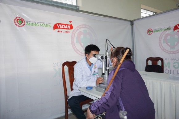 Vedan Việt Nam phối hợp cùng Bệnh viện Shing Mark khám bệnh và phát thuốc miễn phí cho hơn 200 người dân tỉnh Đồng Nai ảnh 6