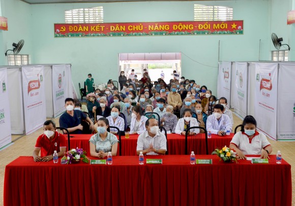 Vedan Việt Nam phối hợp cùng Bệnh viện Shing Mark khám bệnh và phát thuốc miễn phí cho hơn 200 người dân tỉnh Đồng Nai ảnh 1