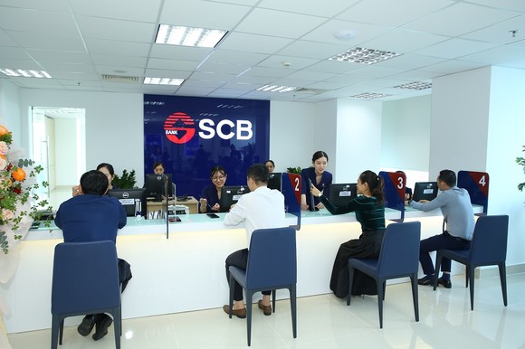 SCB khai trương Trung tâm Perso thẻ và ngân hàng mô phỏng ảnh 2