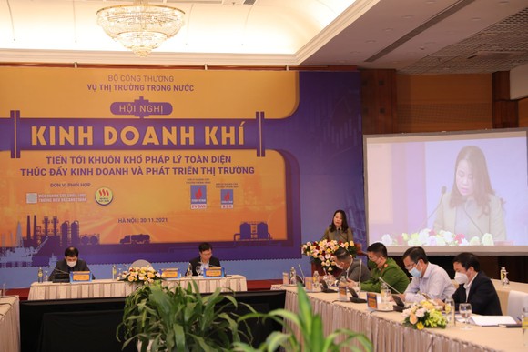 Từng bước hoàn thiện hệ thống văn bản pháp lý về kinh doanh khí ảnh 1