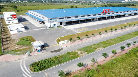 J&T Express đưa vào vận hành trung tâm trung chuyển hàng hóa lớn nhất Việt Nam ảnh 1