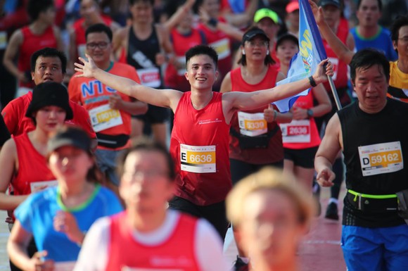 Giải chạy Marathon Techcombank lần đầu tổ chức tại Hà Nội