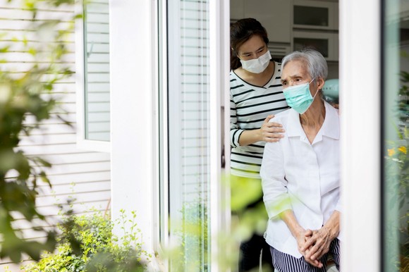 Việt Nam tiến tới già hóa dân số, cơ hội hay thách thức? ảnh 1