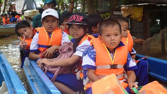 Gần 23,4 triệu học sinh, sinh viên chính thức bước vào năm học mới ảnh 9