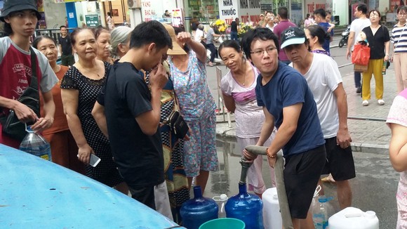 Thủ tướng yêu cầu Bộ Công an khẩn trương điều tra vụ nguồn nước ăn tại Hà Nội bị ô nhiễm ảnh 2