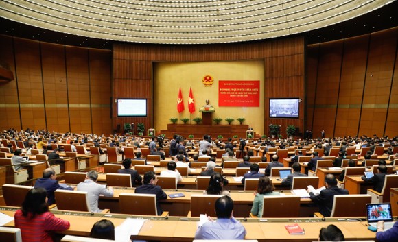 Thủ tướng Nguyễn Xuân Phúc: Việt Nam hoàn toàn có khả năng tăng trưởng cao ảnh 1
