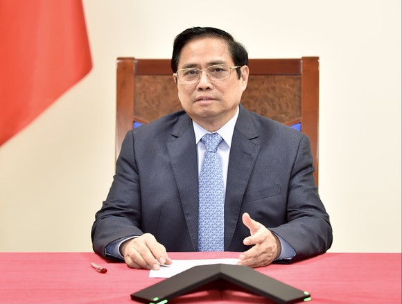Thủ tướng Chính phủ Phạm Minh Chính đã có cuộc điện đàm với Chủ tịch, Giám đốc điều hành Công ty Pfizer. Ảnh: VIẾT CHUNG
