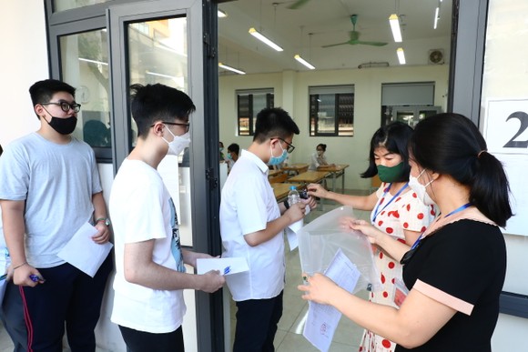 Hà Nội: Gần 107.000 thí sinh dự thi vào lớp 10 ảnh 3