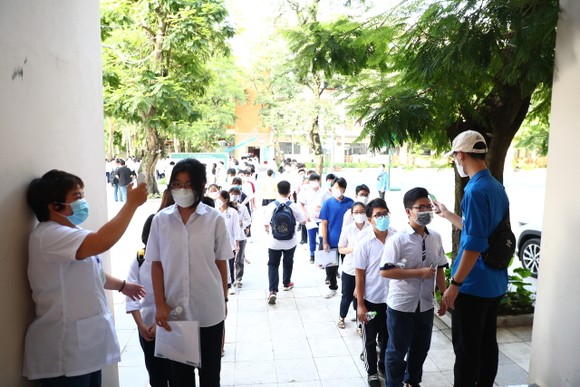 Hà Nội: Gần 107.000 thí sinh dự thi vào lớp 10 ảnh 5