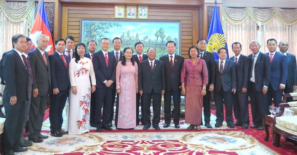 Việt Nam dành ưu tiên cao nhất cho mối quan hệ với Campuchia ảnh 2