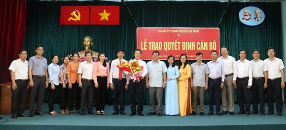 Đồng chí Nguyễn Văn Hồng làm Phó Bí thư Huyện ủy Cần Giờ ảnh 2