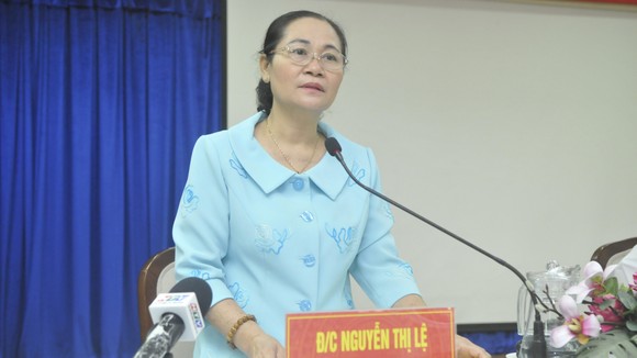 Chủ tịch HĐND TPHCM Nguyễn Thị Lệ kiểm tra việc chuẩn bị bầu cử tại TP Thủ Đức ảnh 2
