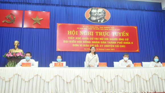 Chủ tịch HĐND TPHCM Nguyễn Thị Lệ tiếp xúc cử tri nữ và cán bộ, chiến sĩ Sư đoàn 9 ảnh 1