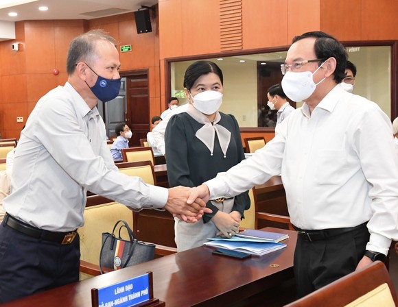 Bí thư Thành ủy TPHCM Nguyễn Văn Nên: Vượt chướng ngại vật, tăng tốc bù vào tổn thất do dịch ảnh 2