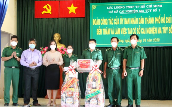Phó Chủ tịch UBND TPHCM Dương Anh Đức thăm, chúc tết cơ sở cai nghiện ma túy tại Đồng Nai và Đắk Nông ảnh 5