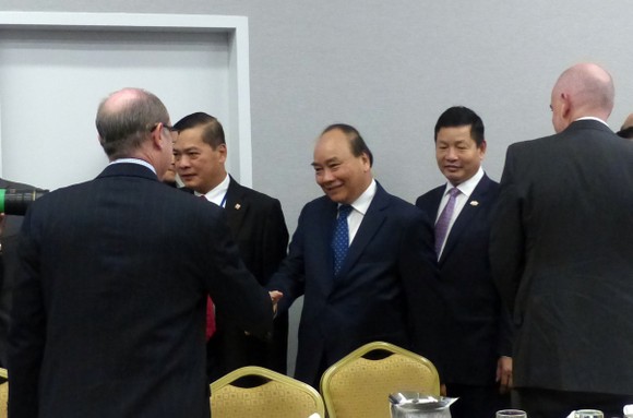 Thủ tướng Nguyễn Xuân Phúc gặp gỡ cộng đồng doanh nghiệp Hoa Kỳ ảnh 1