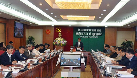 Đề nghị Bộ Chính trị xem xét, kỷ luật nguyên Bí thư Tỉnh ủy Hà Giang Triệu Tài Vinh