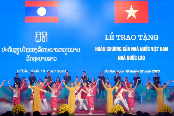 Khẳng định mối quan hệ hữu nghị vĩ đại Việt - Lào 'rắn hơn thép, vững như đồng' ảnh 1